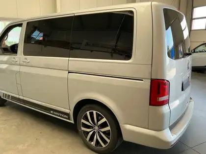 Annonce voiture d'occasion Volkswagen T5 Multivan - CARADIZE