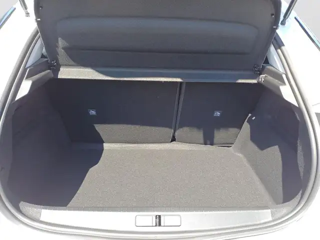 Opel Corsa view 7