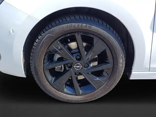 Opel Corsa view 8