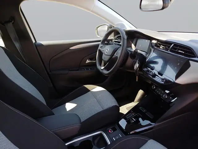 Opel Corsa view 11