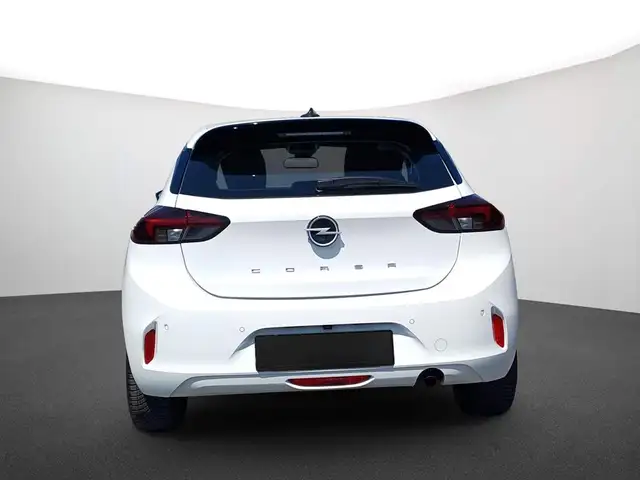 Opel Corsa view 3