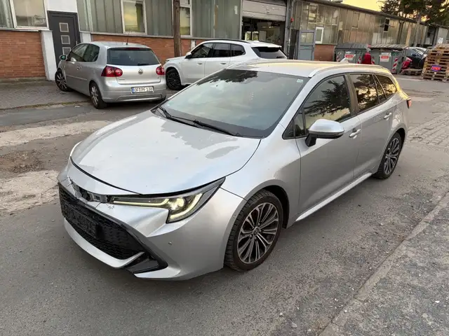 Toyota Corolla 2,0 Hybrid Team Deutsch Touring Sports