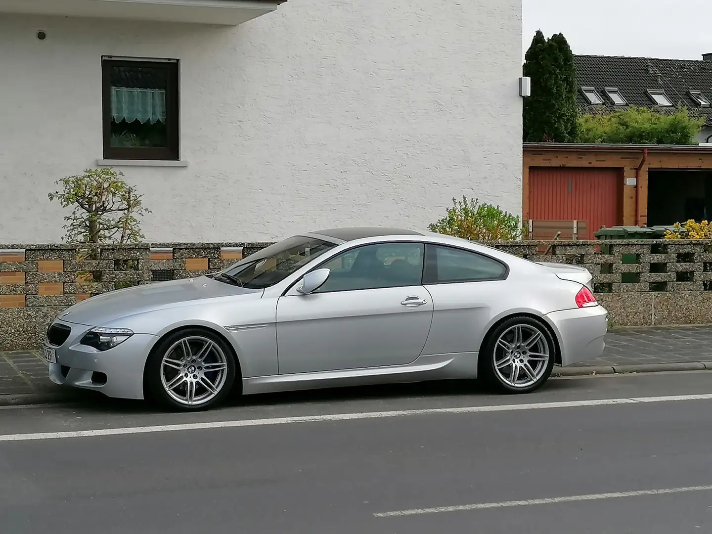 BMW 650 650i Coupe - M Paket Silber - 1