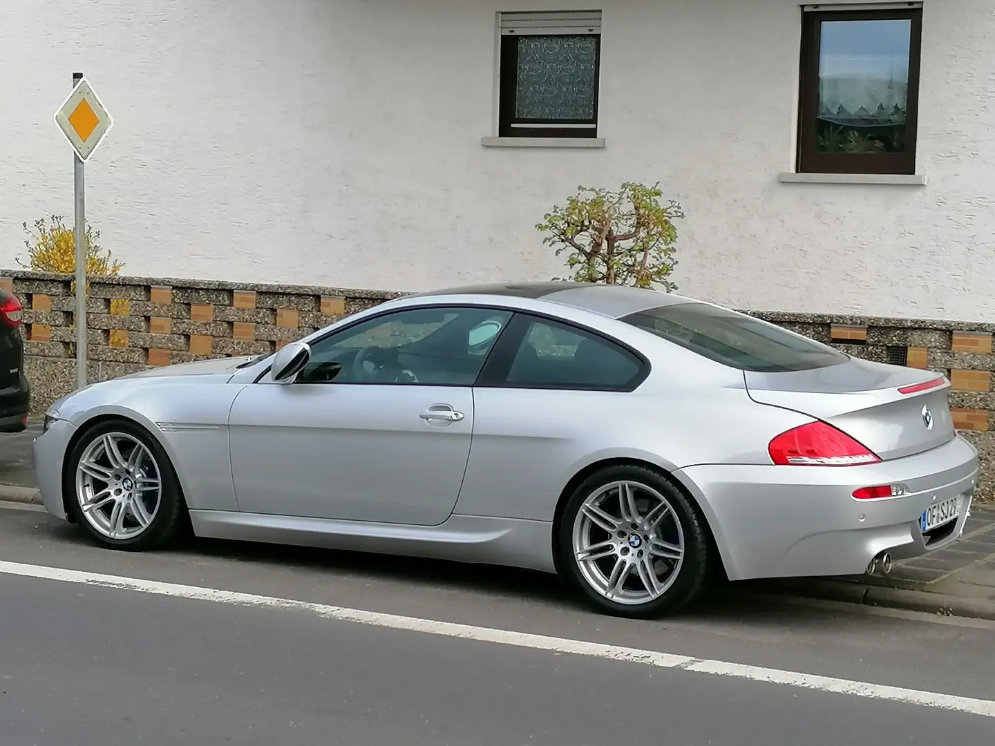 BMW 650 650i Coupe - M Paket Silber - 2