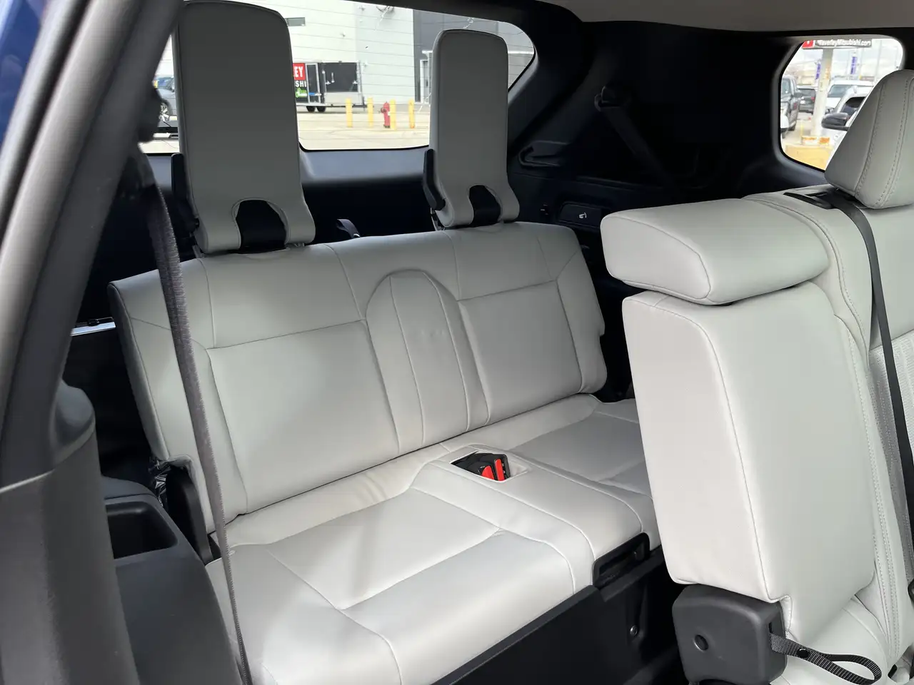 Mitsubishi Outlander снимка Mitsubishi Outlander