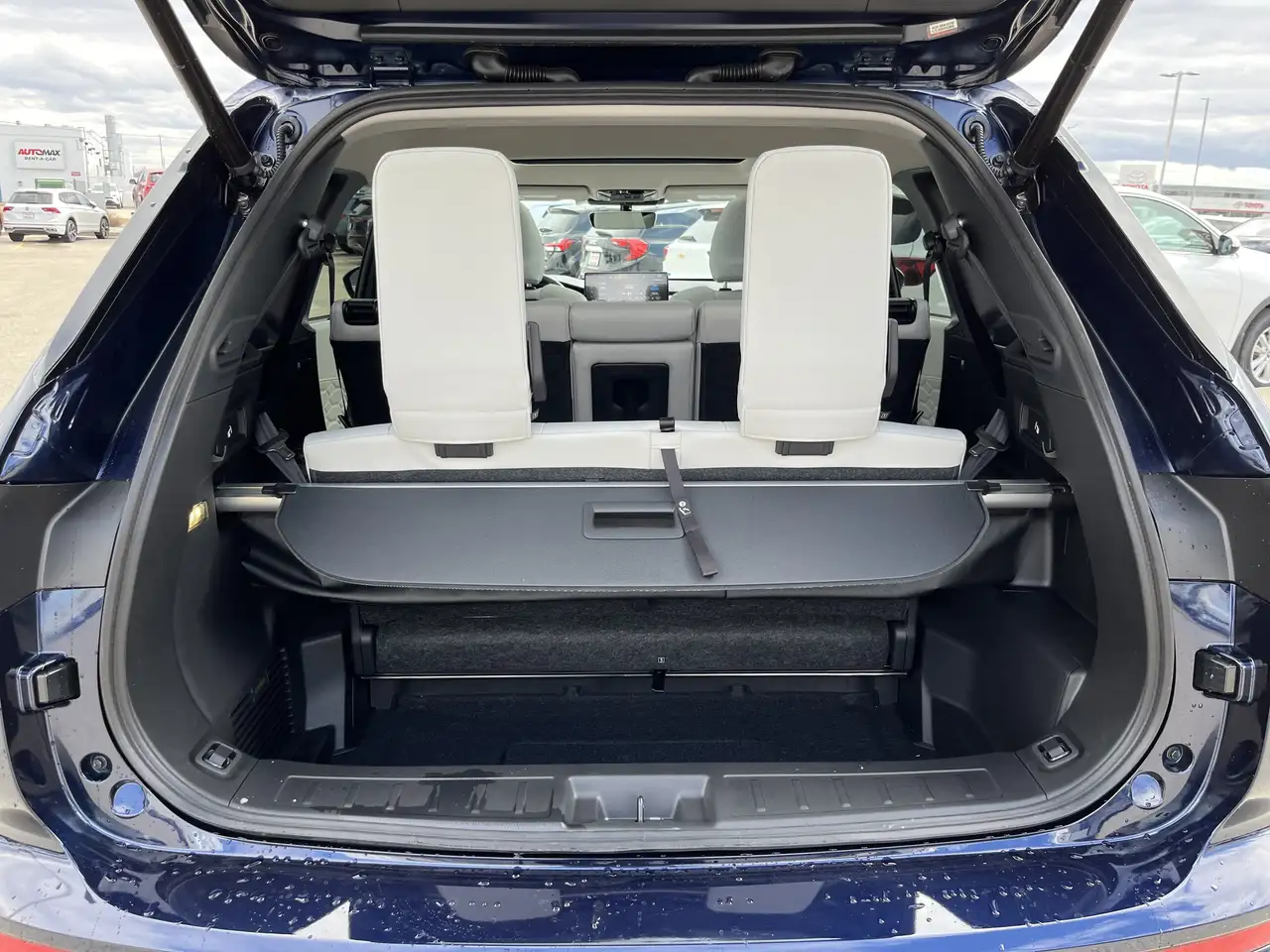 Mitsubishi Outlander снимка Mitsubishi Outlander