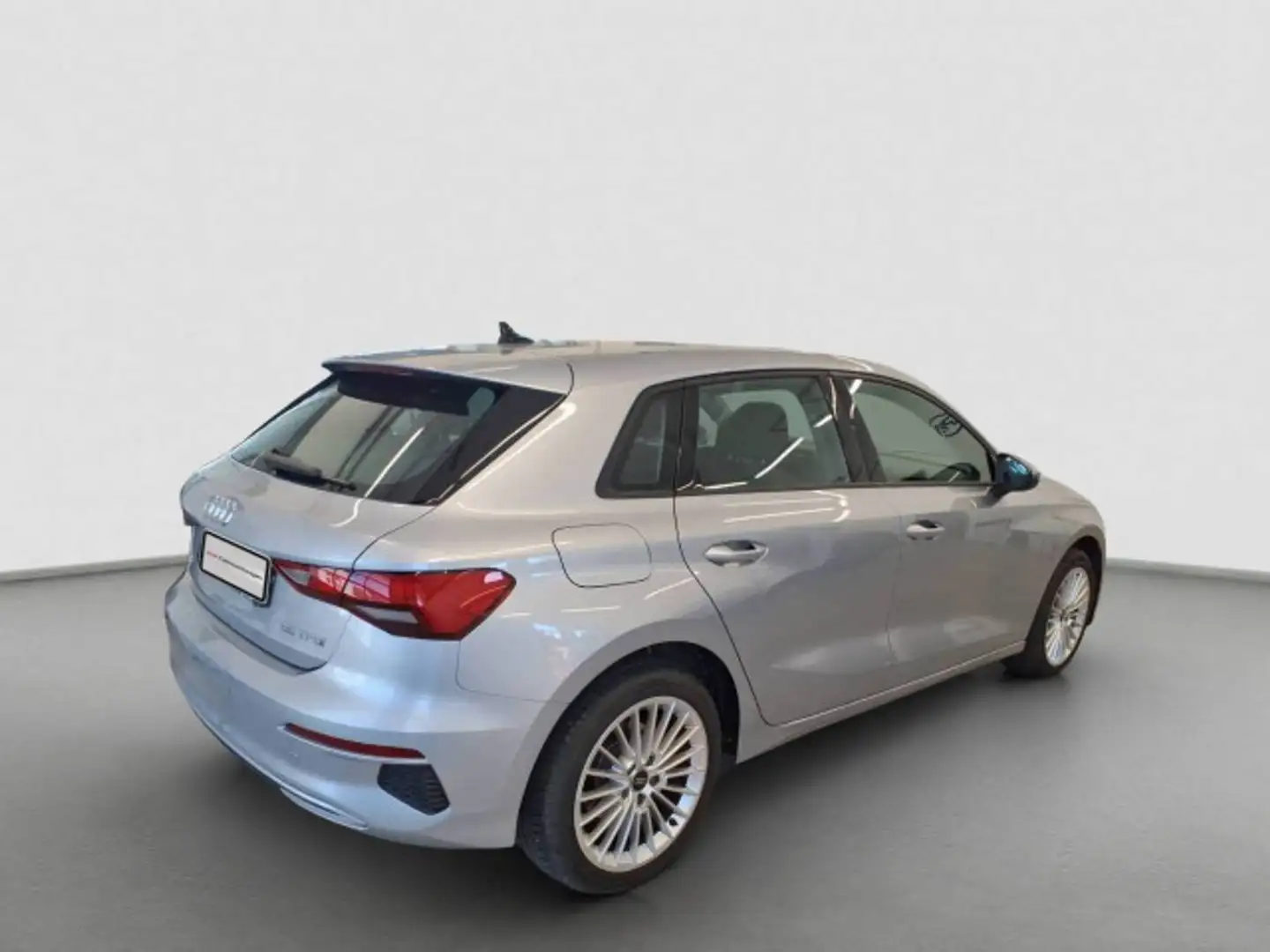 Audi A3 35 TFSI Adv. *Smartph.-int.*SHZ* Silber - 2