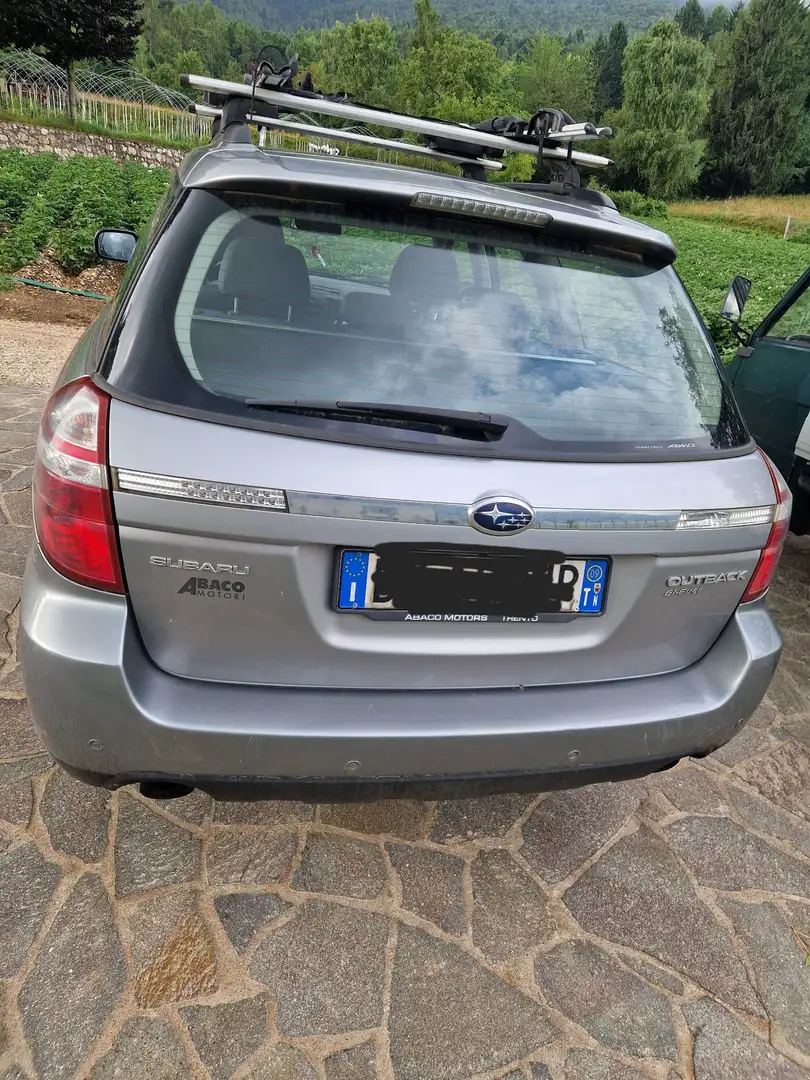 Subaru OUTBACK 2.5  bi-fuel - 1
