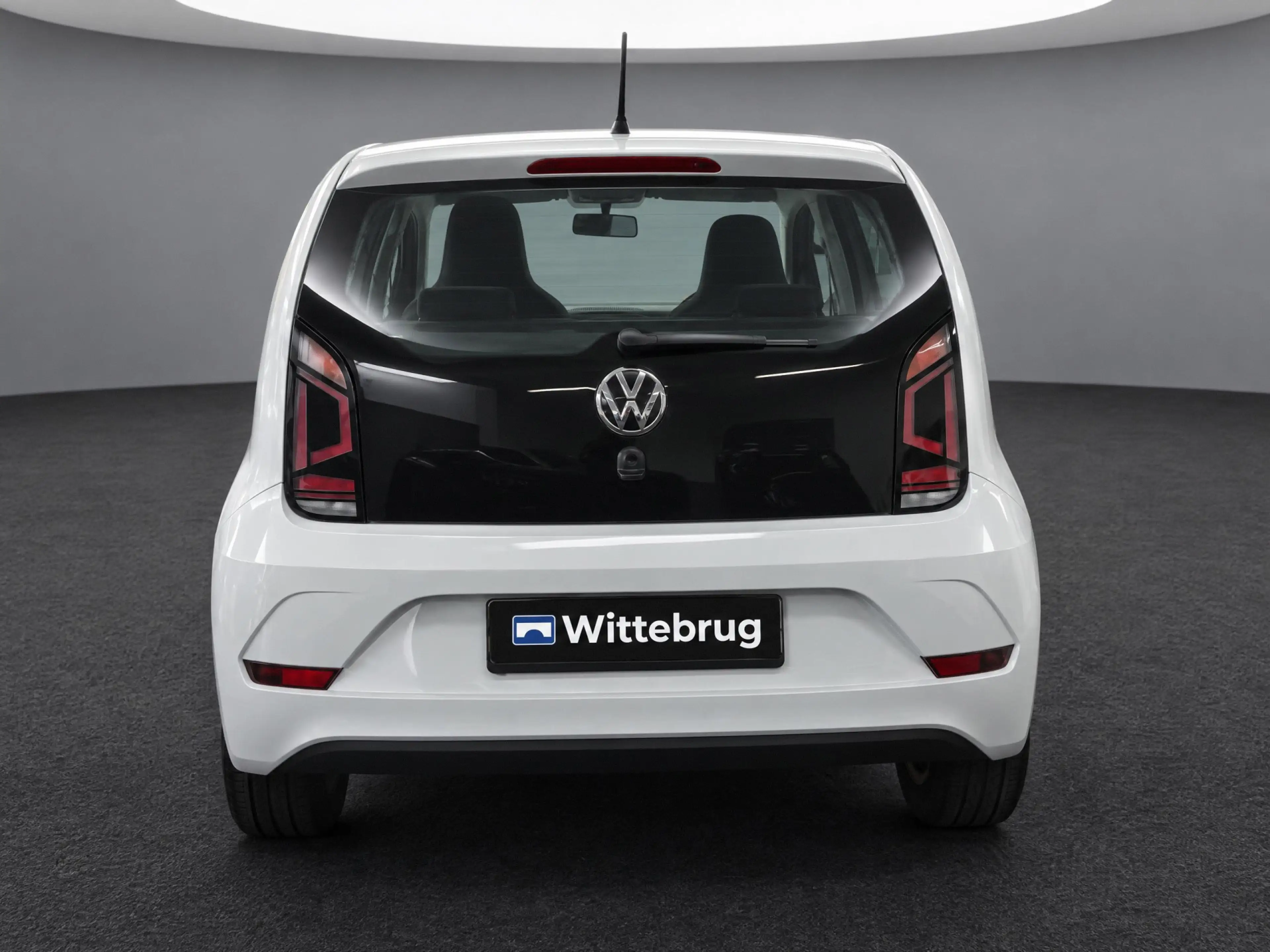 Volkswagen up! 1.0 BMT move up! SPORTVELGJES ! — photo 11