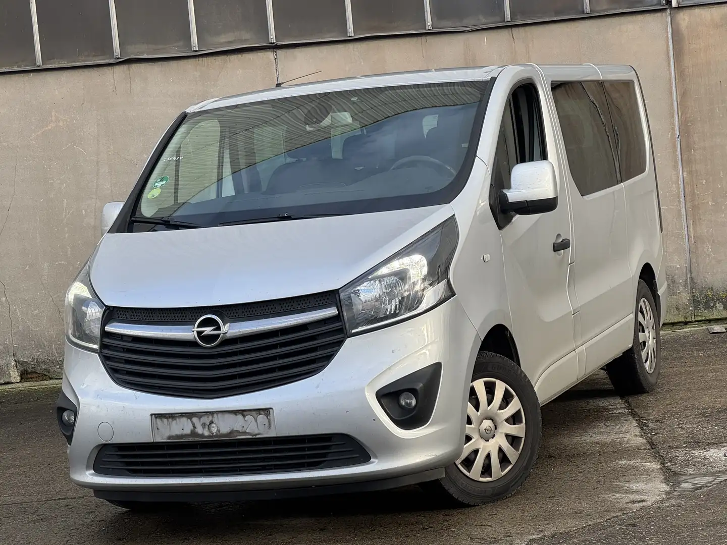 Opel Vivaro 1.6 CDTi/8 PLACES/NAVIGATION/CAMERA/1PROP CARNET Gris - 1