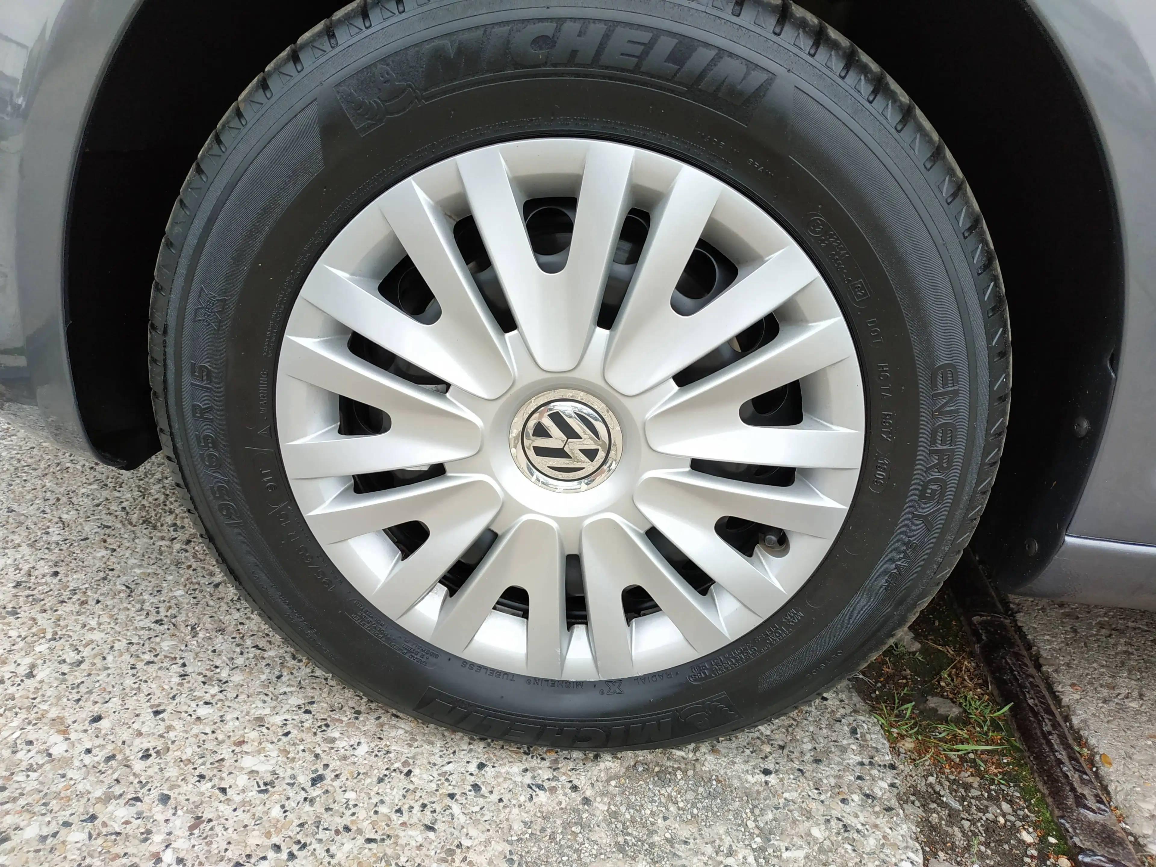 Volkswagen Golf Plus 1.4 Trendline/ TÜV NEU/ wenig KM/ 1.Hand — photo 15