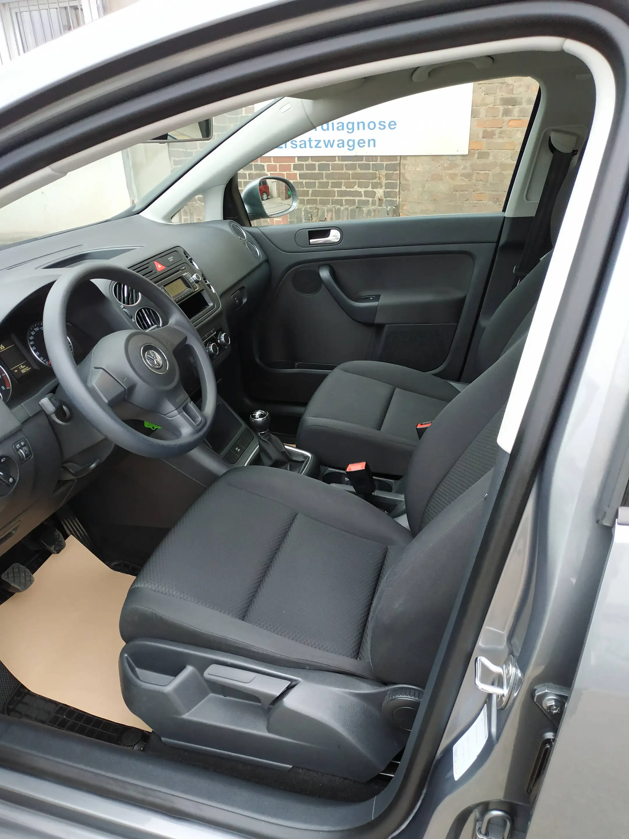 Volkswagen Golf Plus 1.4 Trendline/ TÜV NEU/ wenig KM/ 1.Hand — photo 10