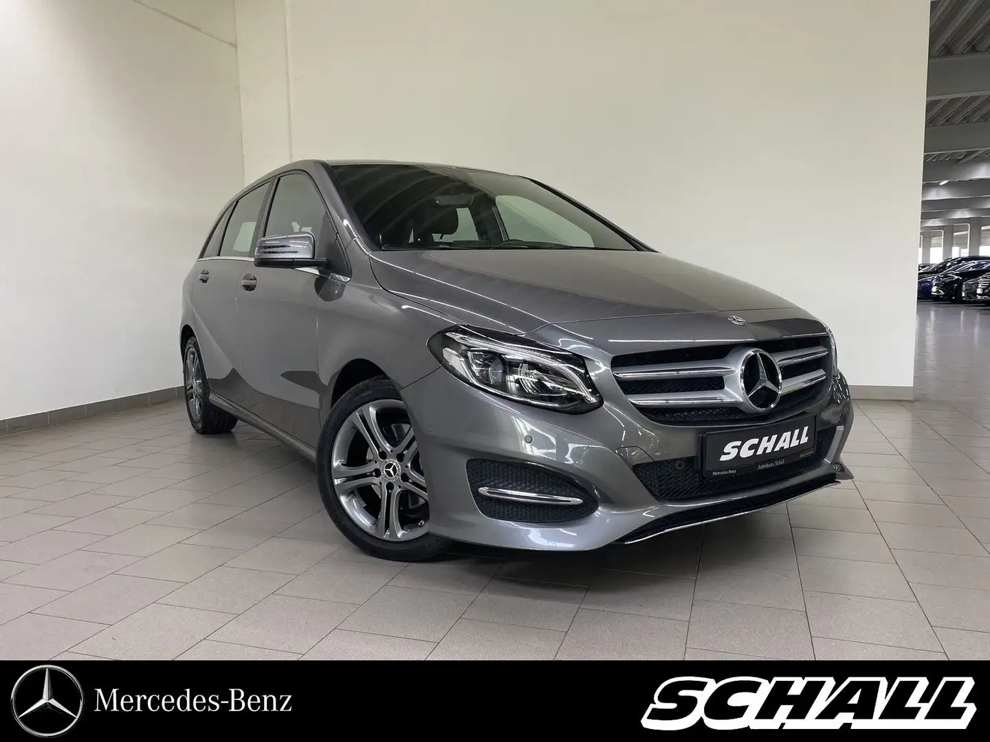Mercedes-Benz B 180 URBAN+LED+NAVI+KAMERA+SHZG+SMARTPHONE INT Grau - 1