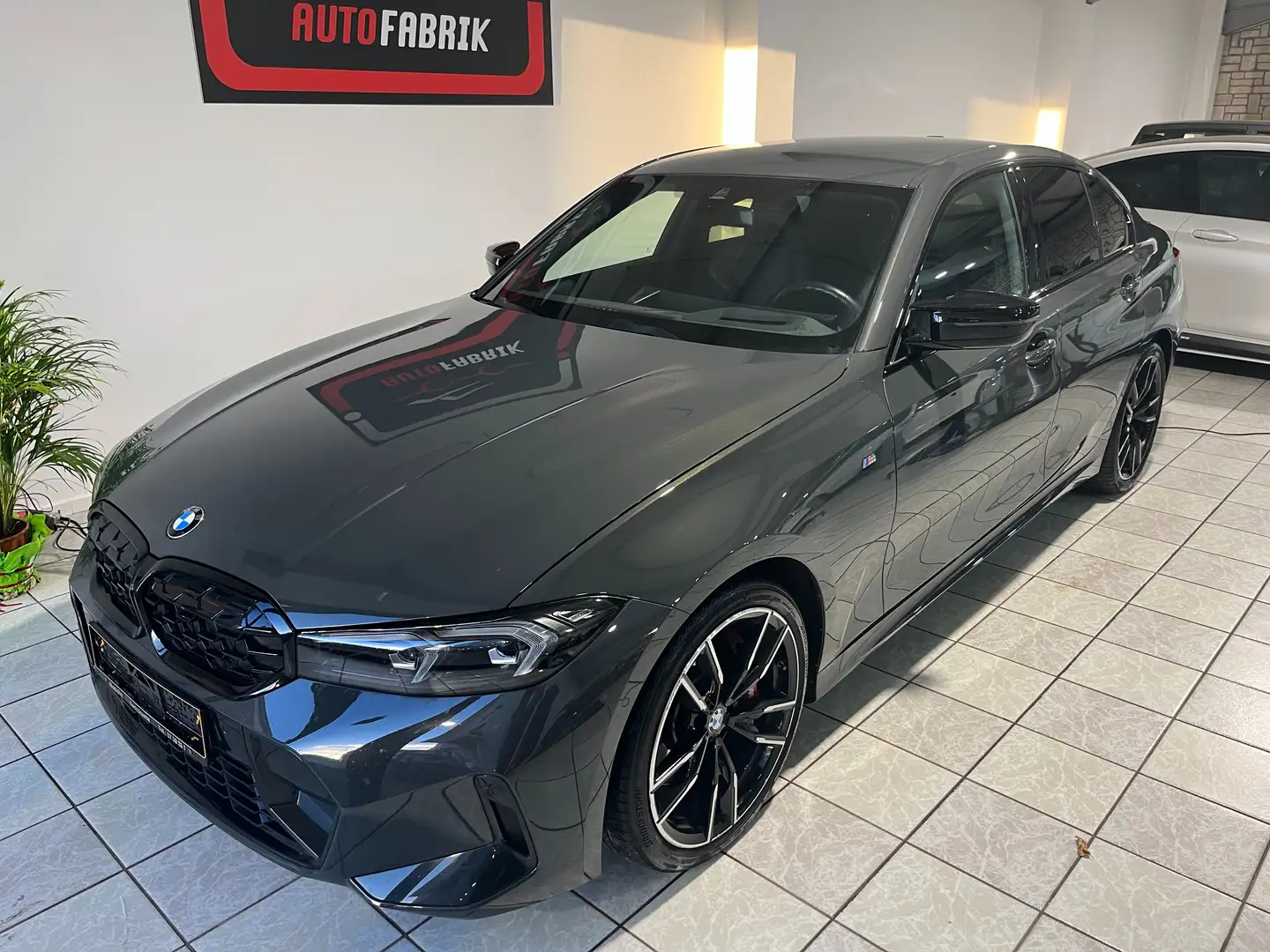 BMW 340 M340i xDrive (G20) Grau - 2