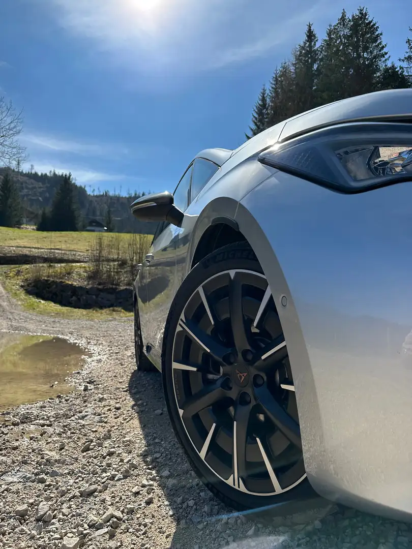 CUPRA Born Born 77kWh e-Boost Silber - 2