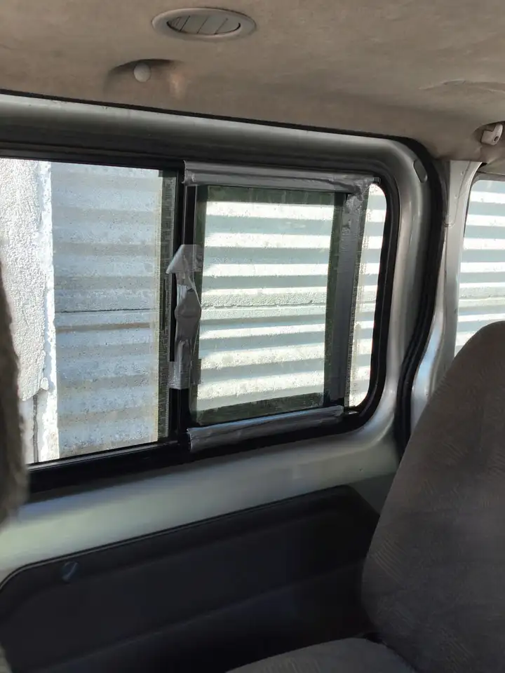 Ford Transit 330 2.4 td, foto 7