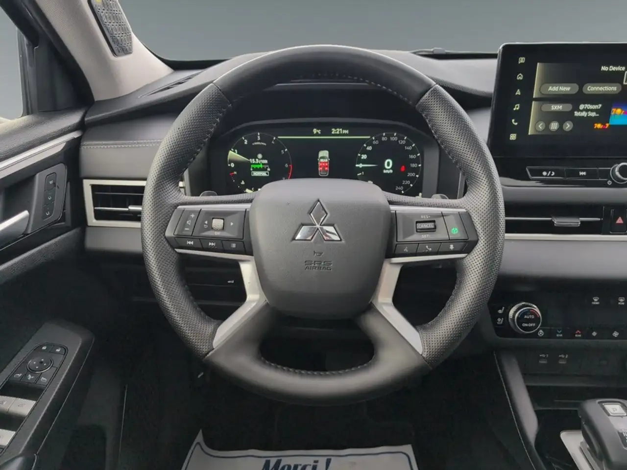 Mitsubishi Outlander снимка Mitsubishi Outlander