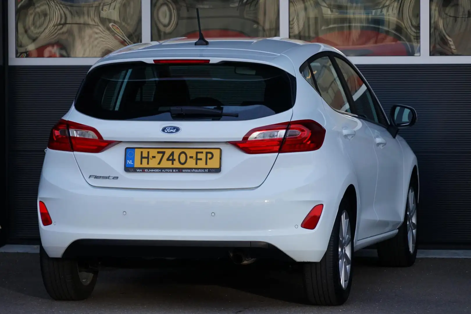 Ford Fiesta 1.0 EcoBoost Titanium, NL, CarPlay, clima, cruise Blanco - 2