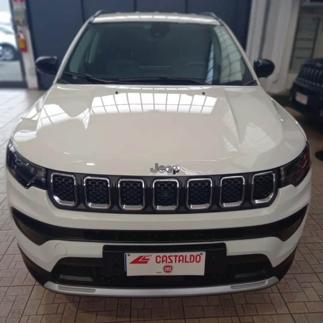 Jeep Compass 1.3 Turbo T4 190 CV PHEV AT6 4xe Limited Weiß - 1