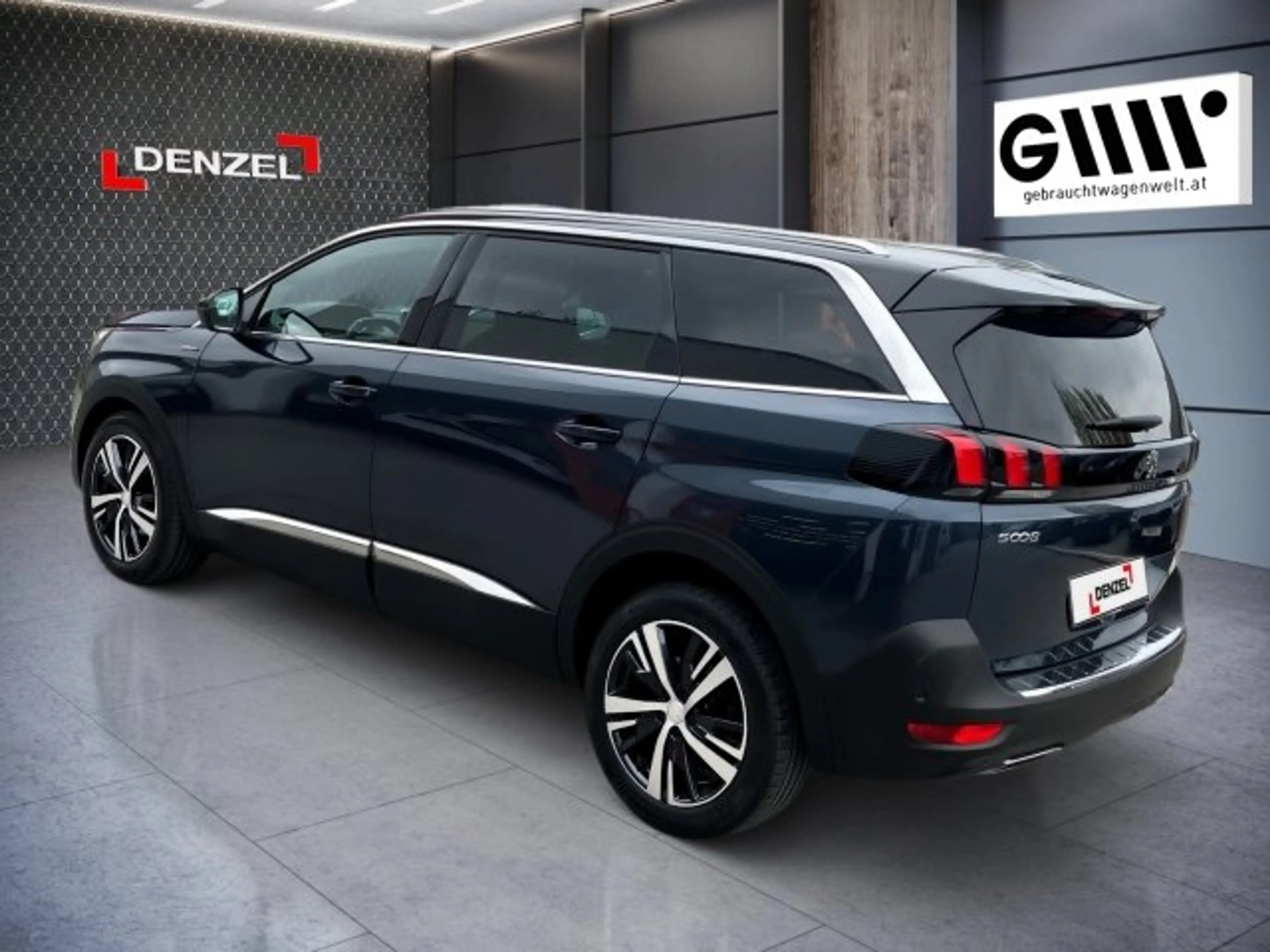 Peugeot 5008 Diesel 1.6 BlueHDI 120 S&S EAT6 GT Line — photo 3