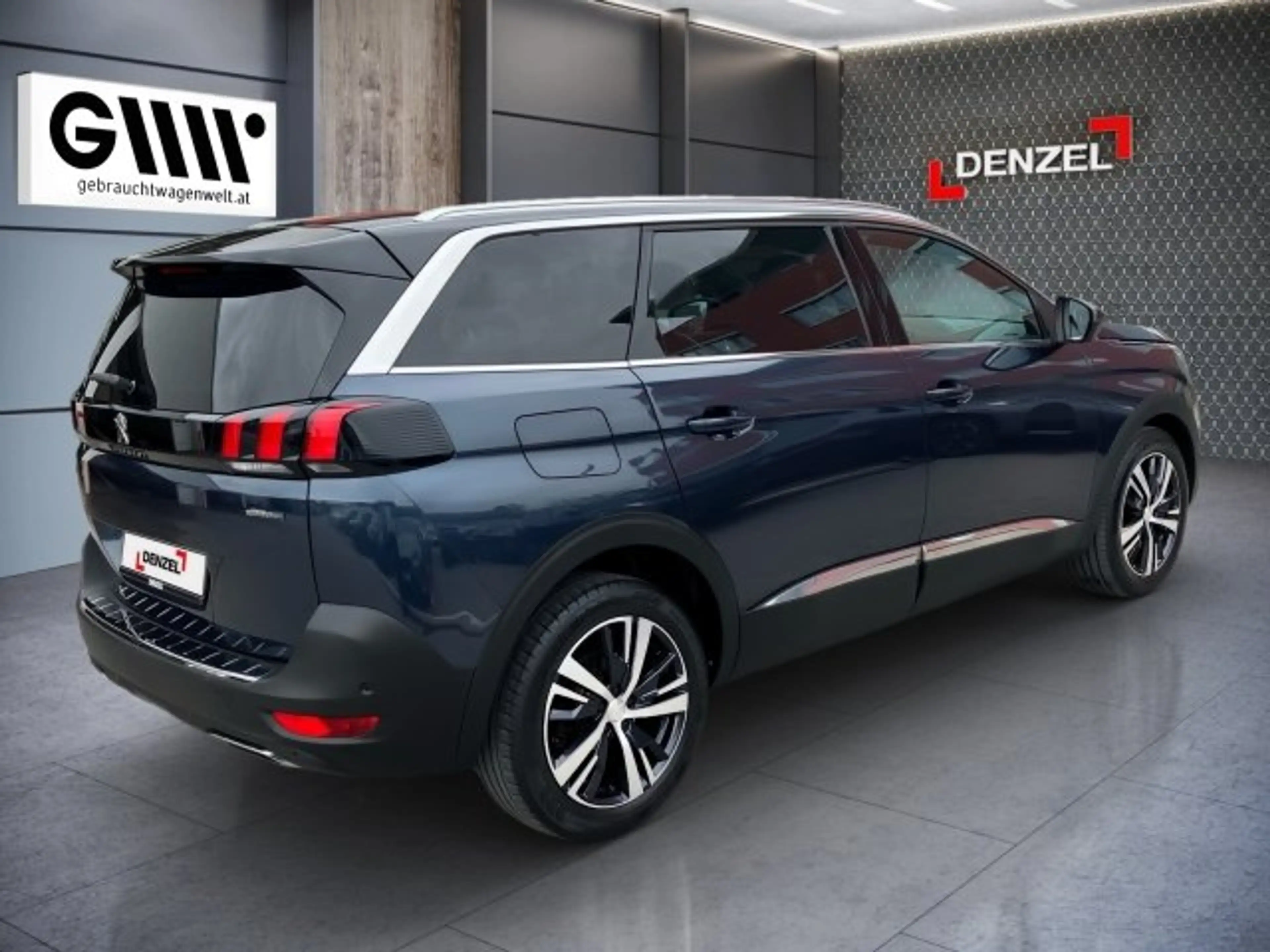 Peugeot 5008 Diesel 1.6 BlueHDI 120 S&S EAT6 GT Line — photo 4