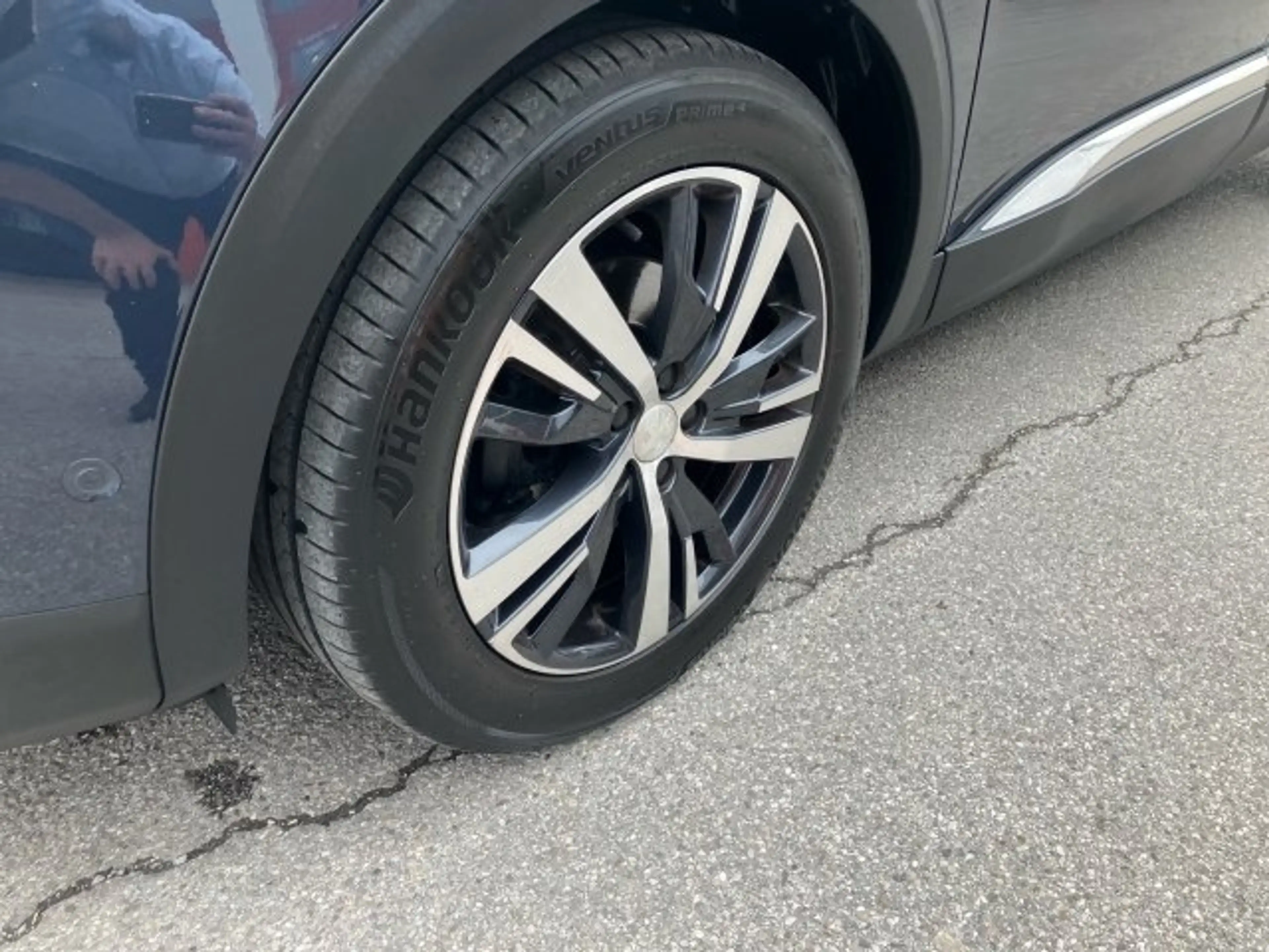 Peugeot 5008 Diesel 1.6 BlueHDI 120 S&S EAT6 GT Line — photo 8