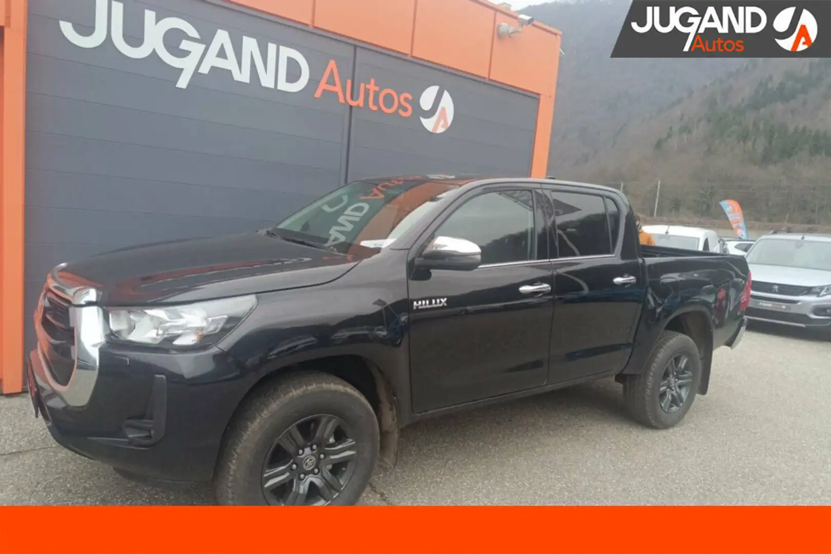 Toyota Hilux 2.4 D4-D 150 BVA LEGENDE 4PL Noir - 1