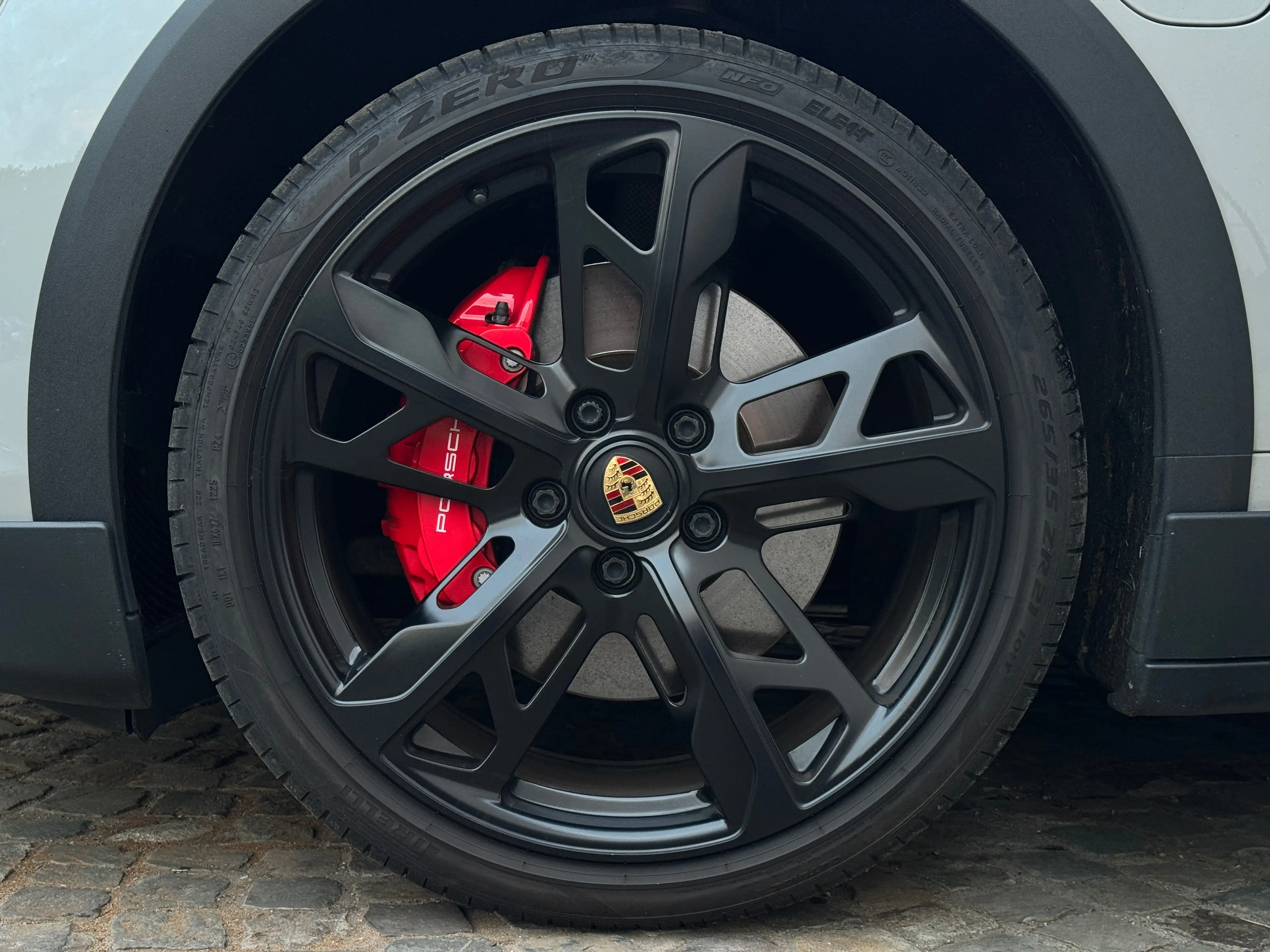 Porsche Taycan 4S Cross Turismo - Pano - Crayon - BOSE - 360° CAMERA - ACC - NO VAT — photo 9