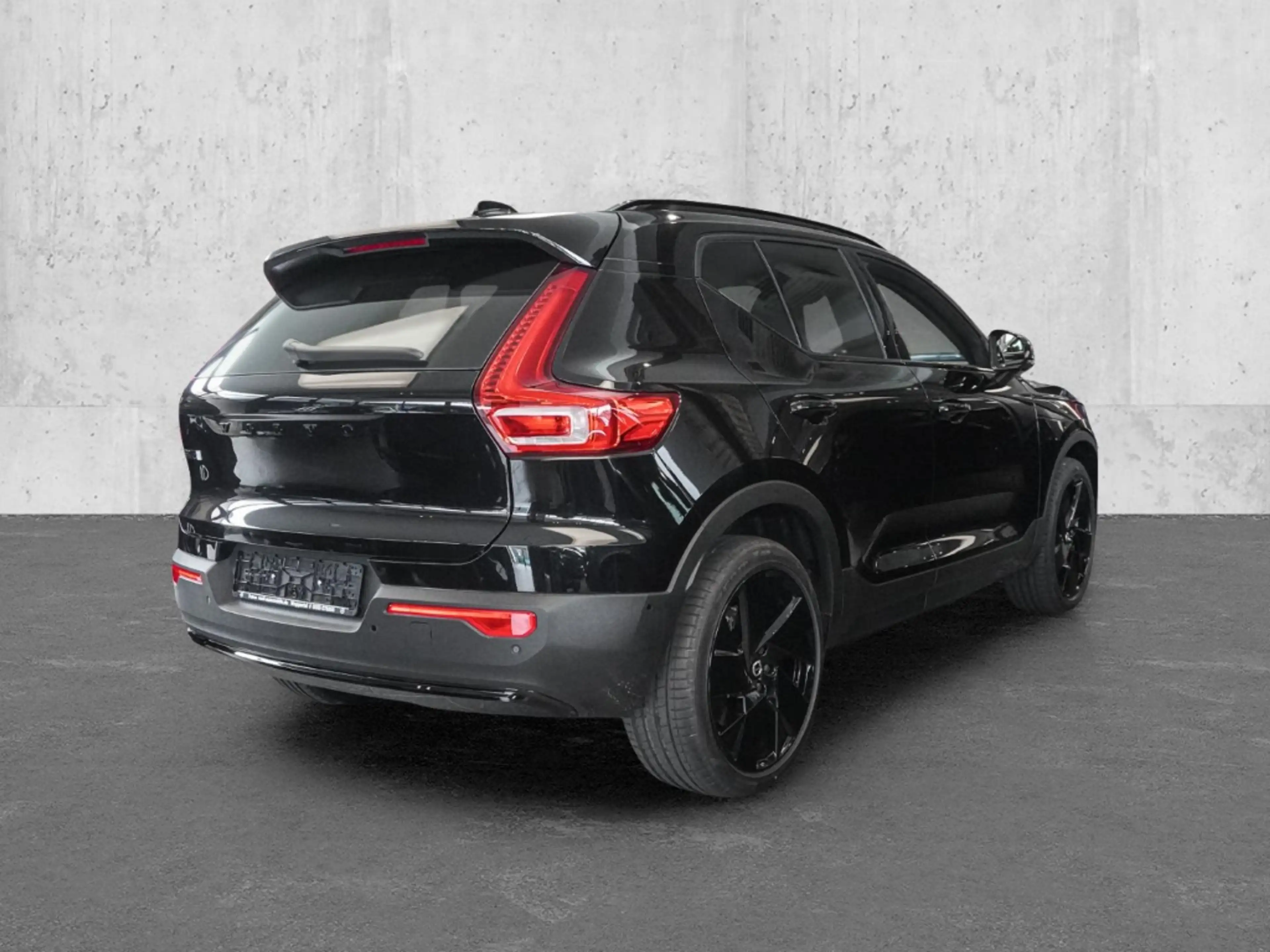 Volvo EX40 Single Motor Extended Range RWD Ultra Black Editio — photo 2