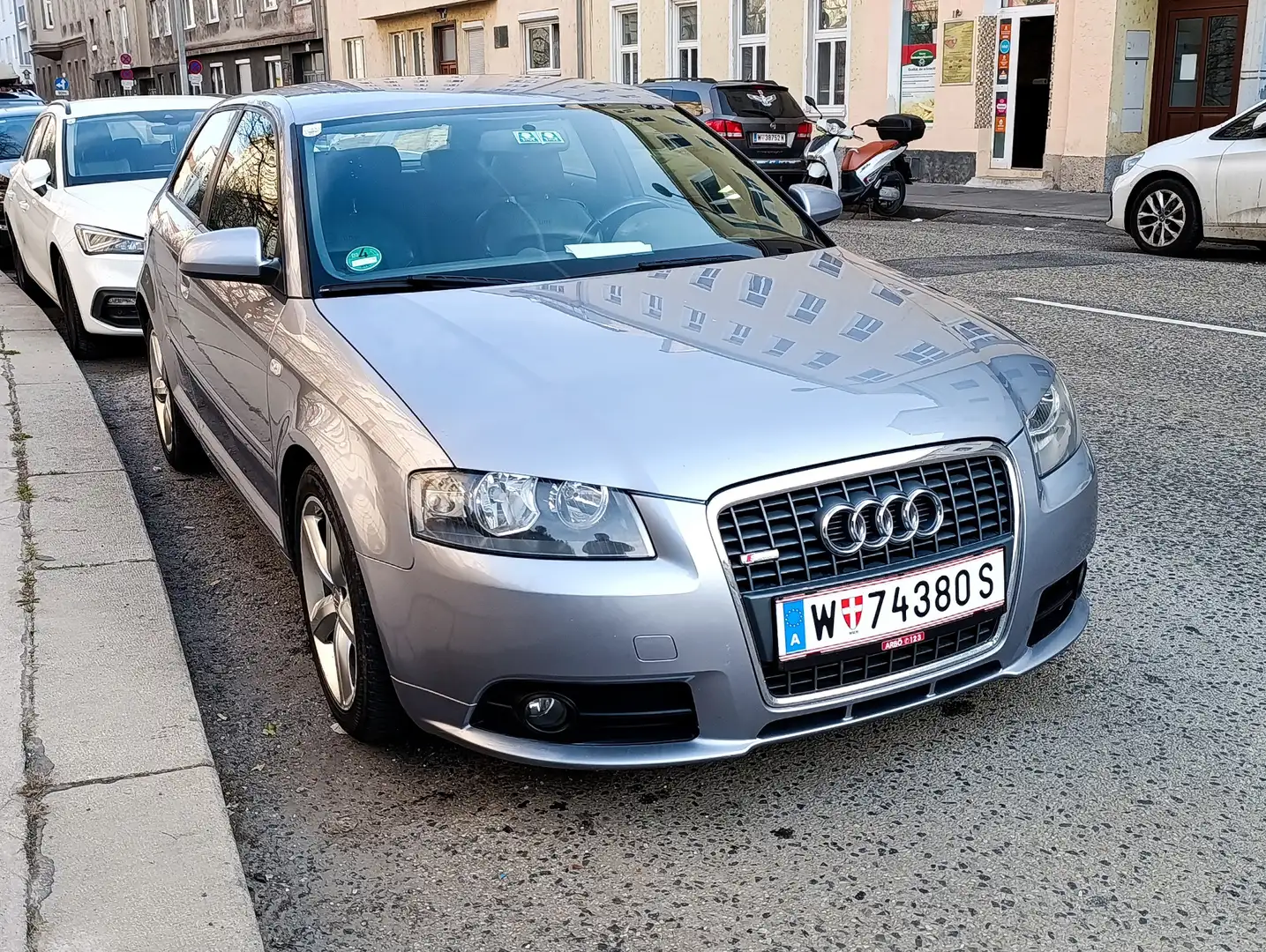 Audi A3 1.6 FSI S Line Sportpaket plus - 2