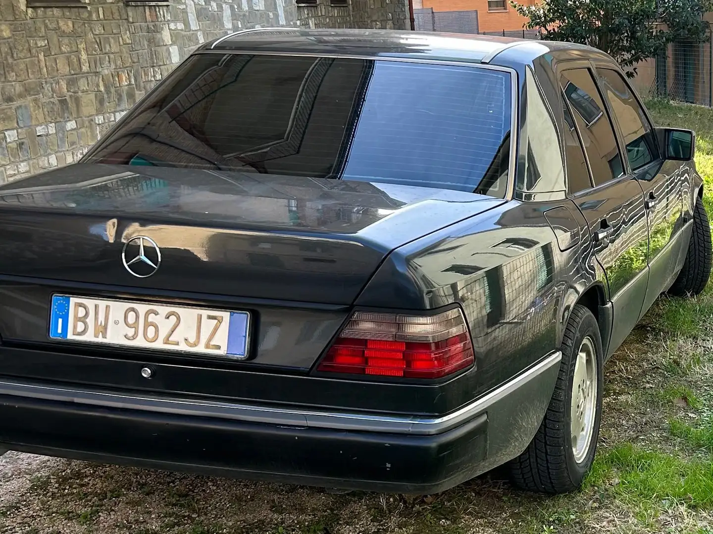 Mercedes-Benz E 200 Classe E - W124 Berlina (124) Чорний - 1