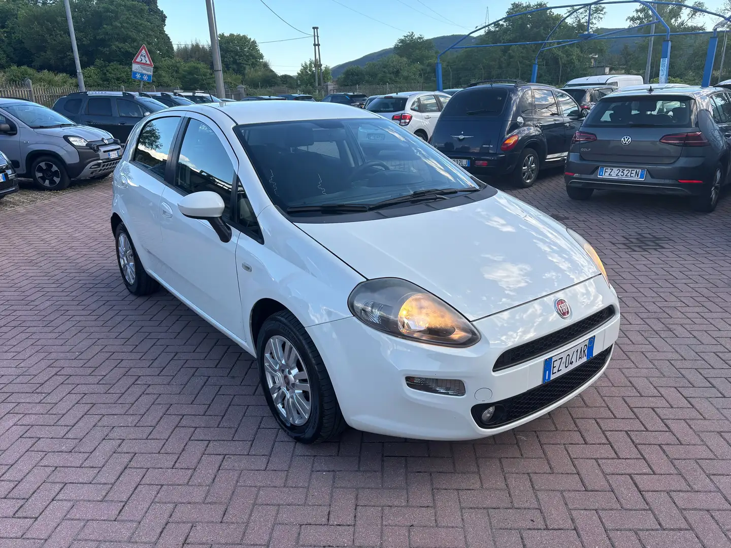 Fiat Punto EASYPOWER 14 GPL EURO6 Weiß - 2