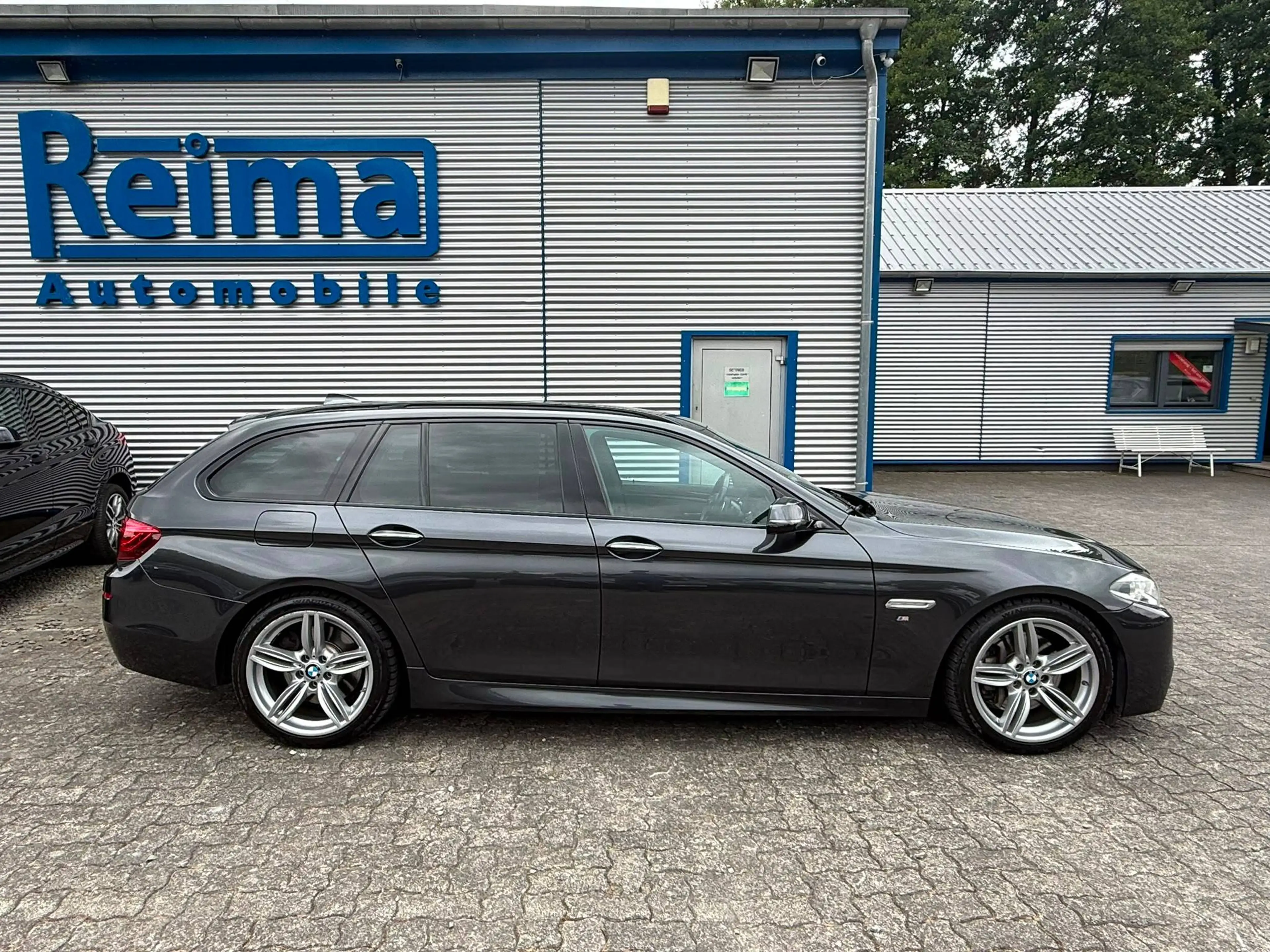 BMW 535 535 d Touring xDrive M-Sportpaket