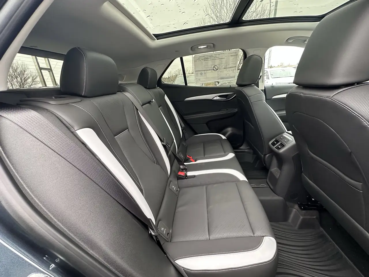 Buick Envision fotografie Buick Envision