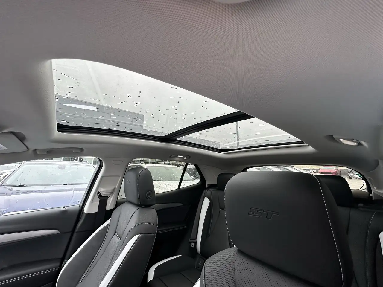 Buick Envision fotografie Buick Envision