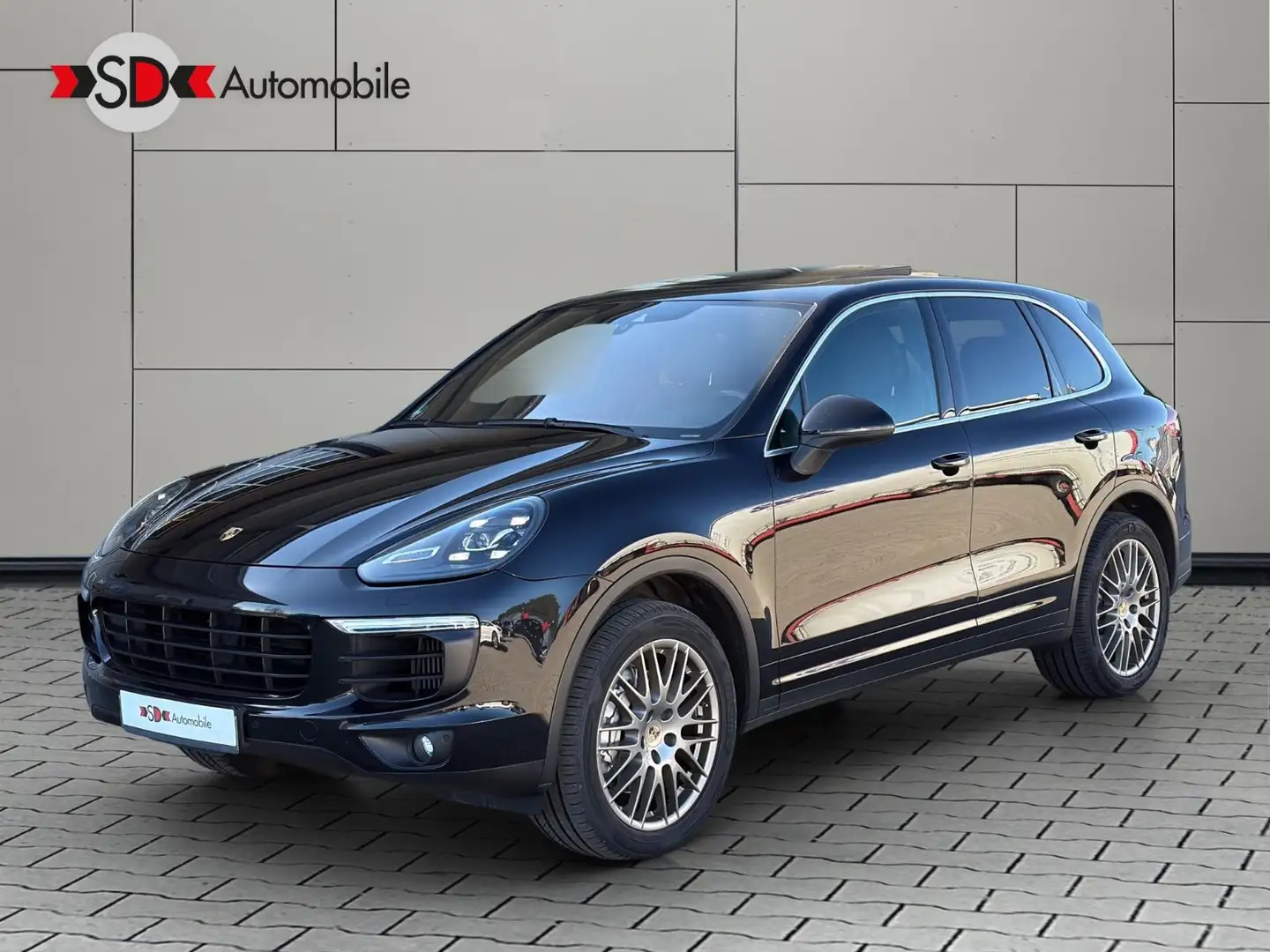Porsche Cayenne S Diesel Luftfederung Facelift Pano LED Schwarz - 2
