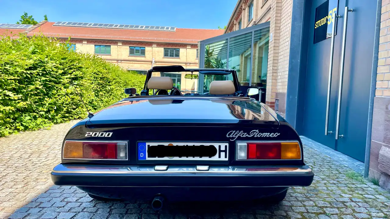 Alfa Romeo Spider 2000 VELOCE Fastback, foto 10