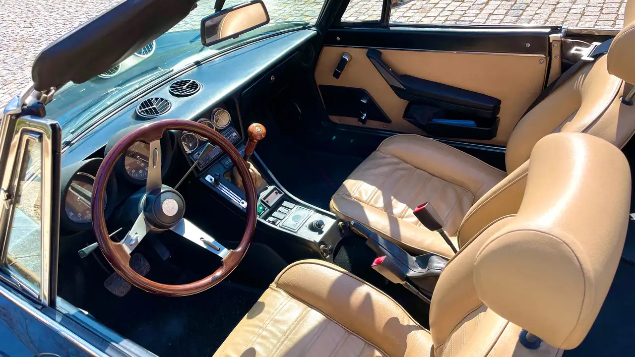 Alfa Romeo Spider 2000 VELOCE Fastback, foto 12