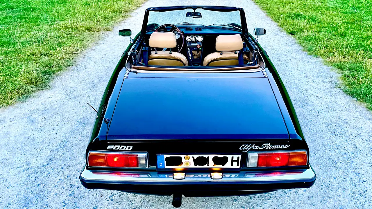 Alfa Romeo Spider 2000 VELOCE Fastback, foto 4
