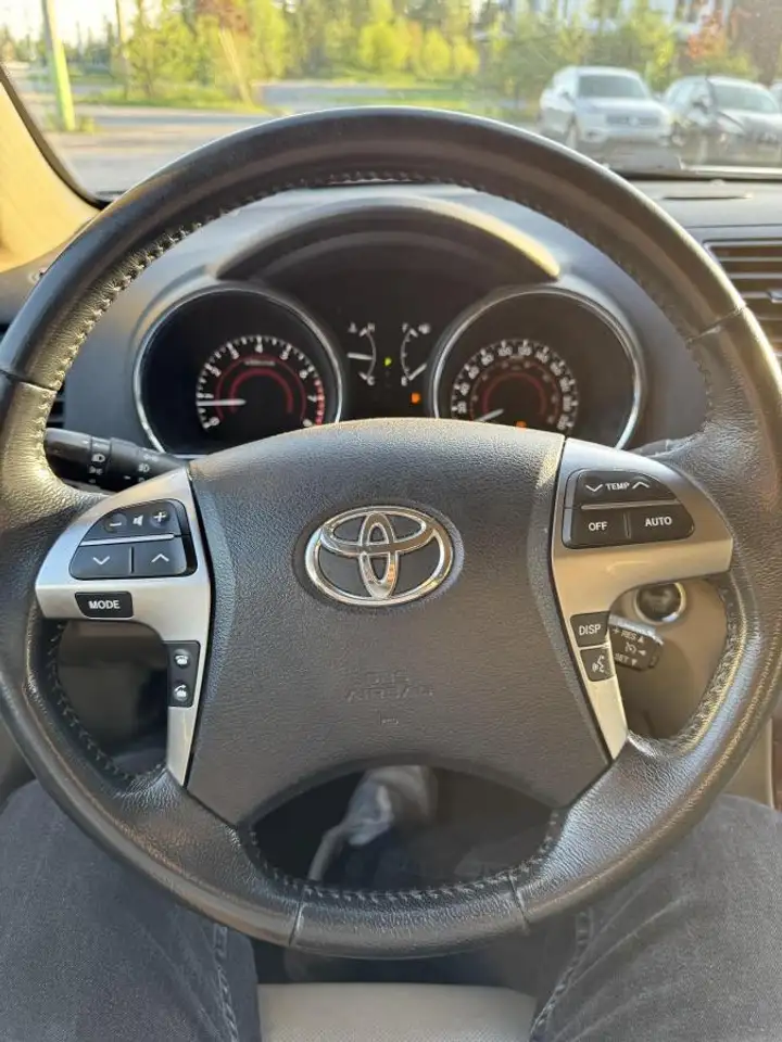 Toyota Highlander fotografie Toyota Highlander