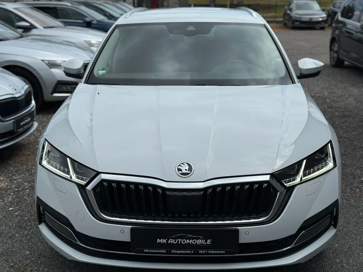 Skoda Octavia Style 2.0 DSG*ACC*MATRIX*HUD*RFK*1-HAND Weiß - 1
