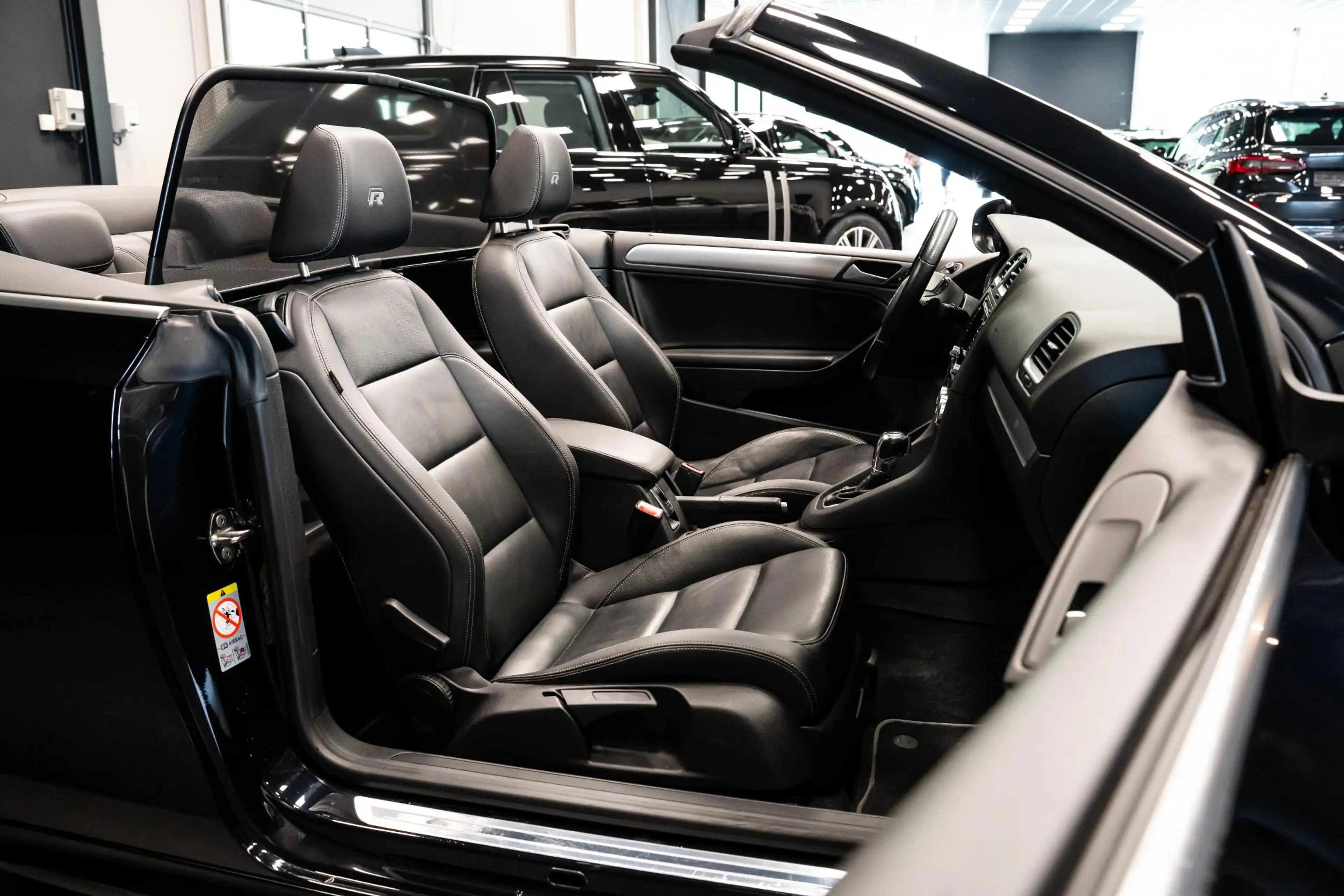 Volkswagen Golf Cabriolet 2.0 TSI R *DYNAUDIO / Adaptief onderstel (DCC) / C — photo 16
