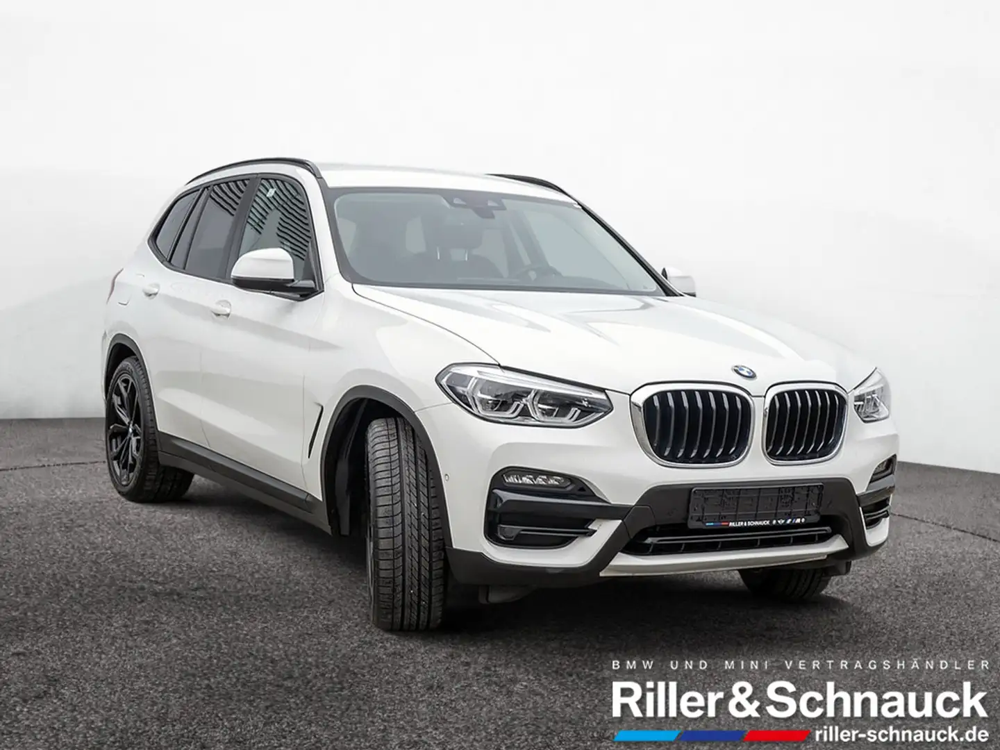 BMW X3 xDrive 30e Advantage AHK+HUD+NAVI+KAMERA+L Weiß - 2