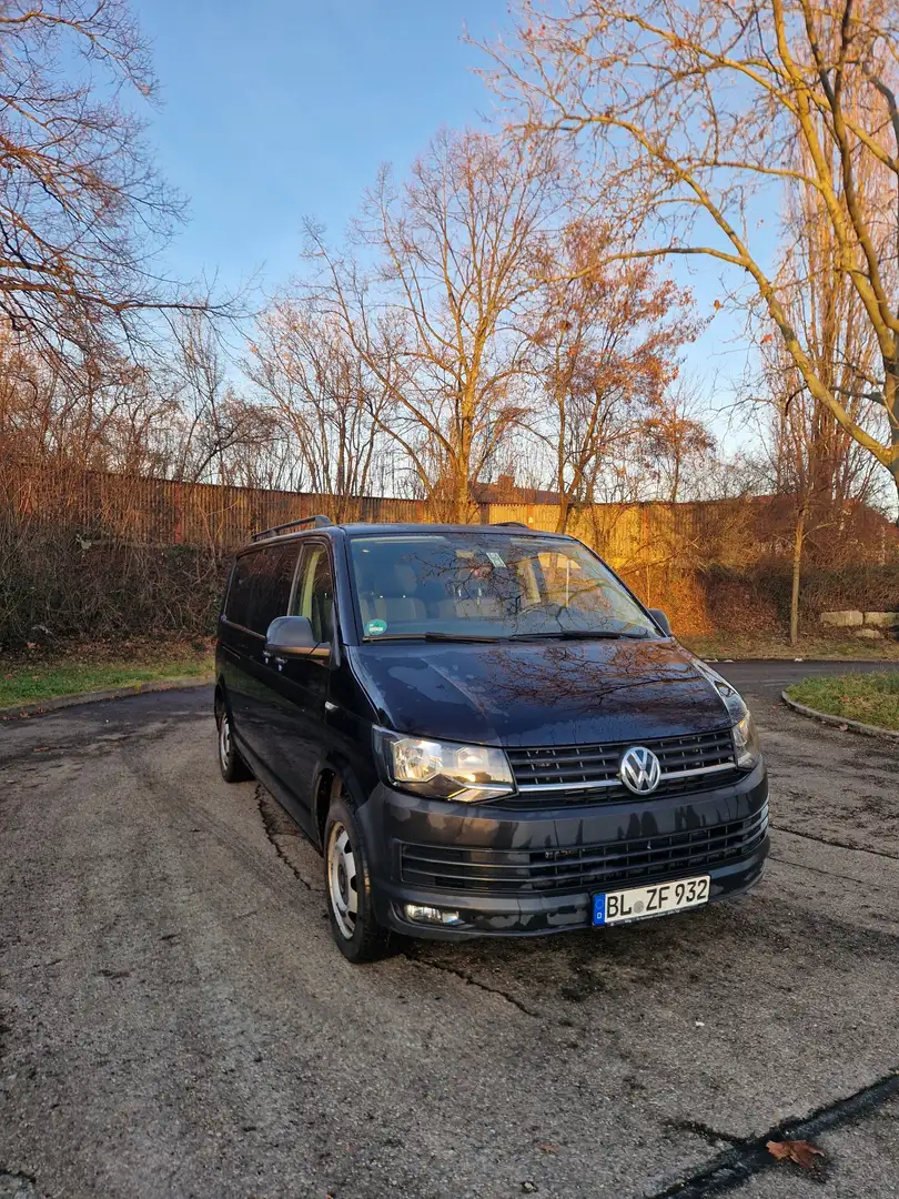 Volkswagen T6 Kombi Kombi lang Negro - 1
