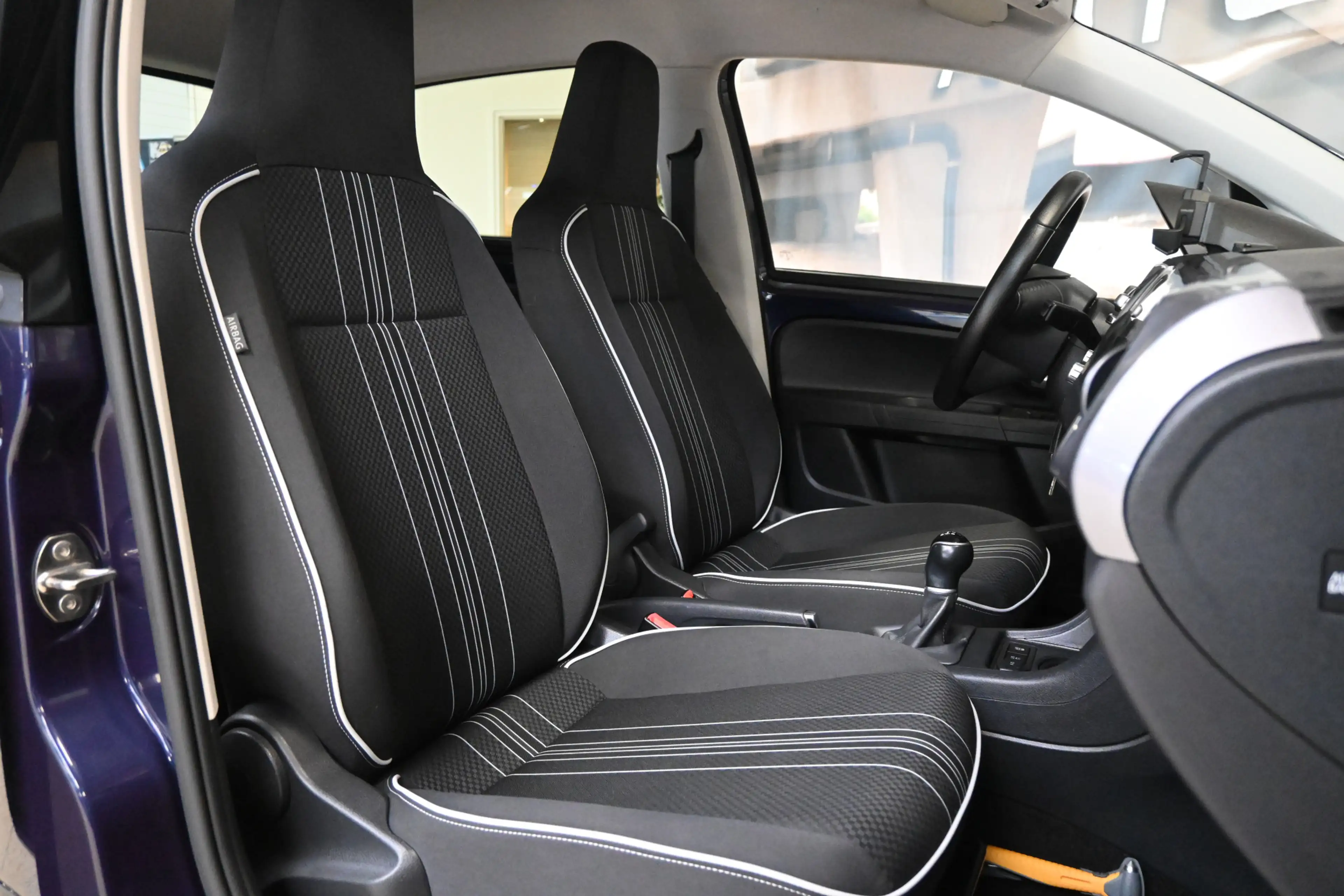 SEAT Mii 1.0 60pk Sport Connect | Seat sound | Cruise contr — photo 16
