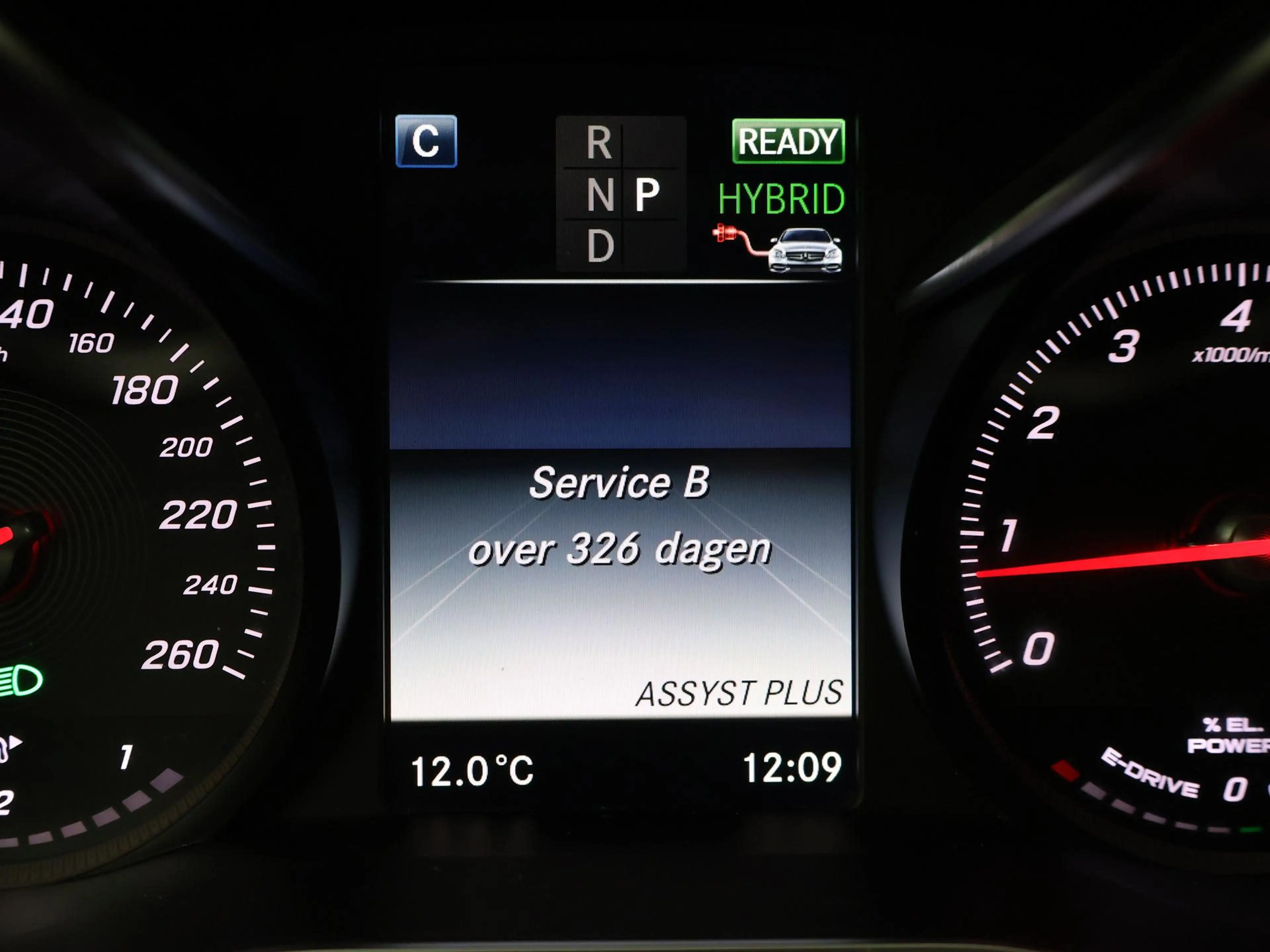 Mercedes-Benz C 350 Estate 350e PLUG-IN + BURMESTER | 360 CAMERA | SFE — photo 40