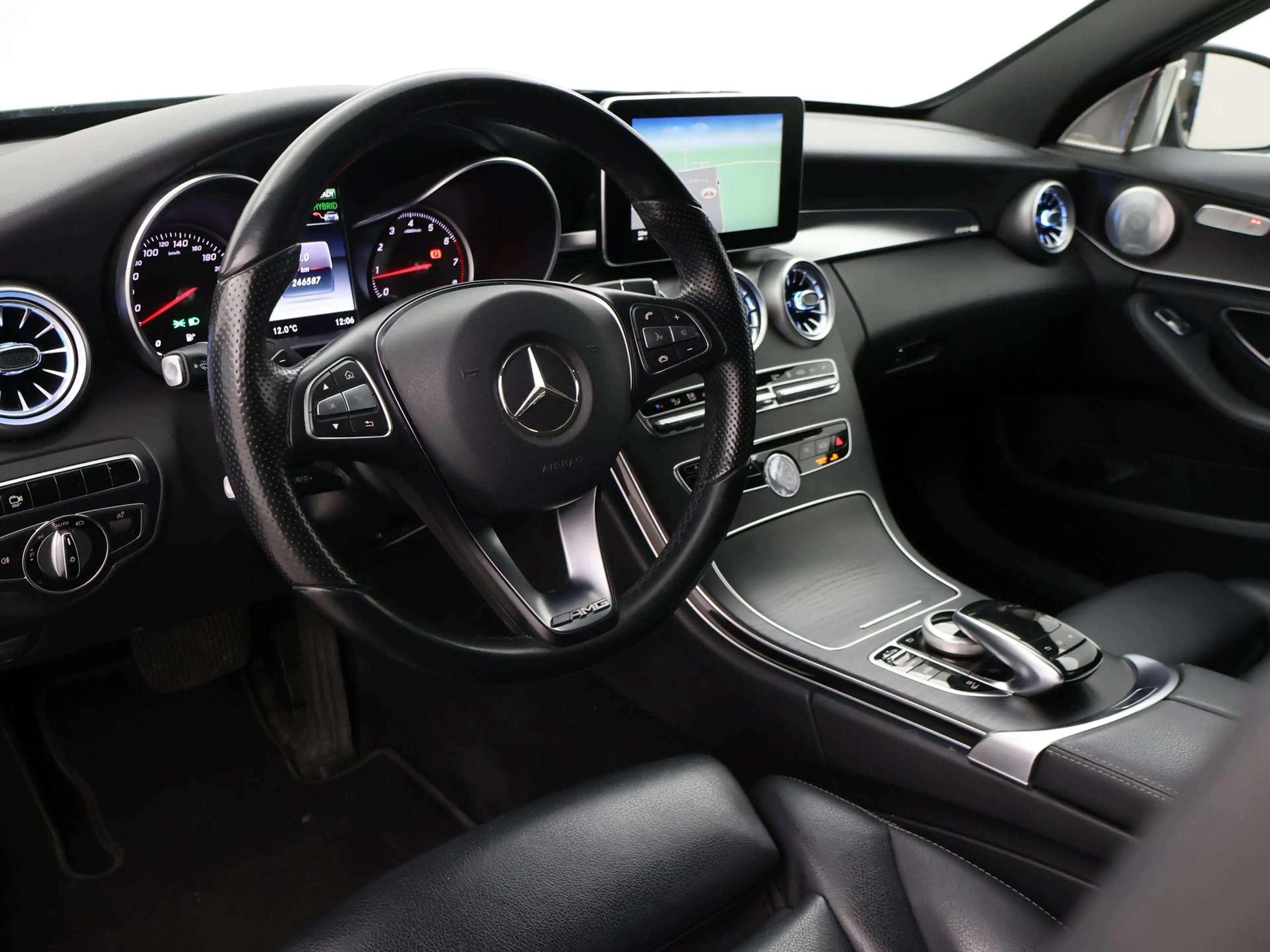 Mercedes-Benz C 350 Estate 350e PLUG-IN + BURMESTER | 360 CAMERA | SFE — photo 21