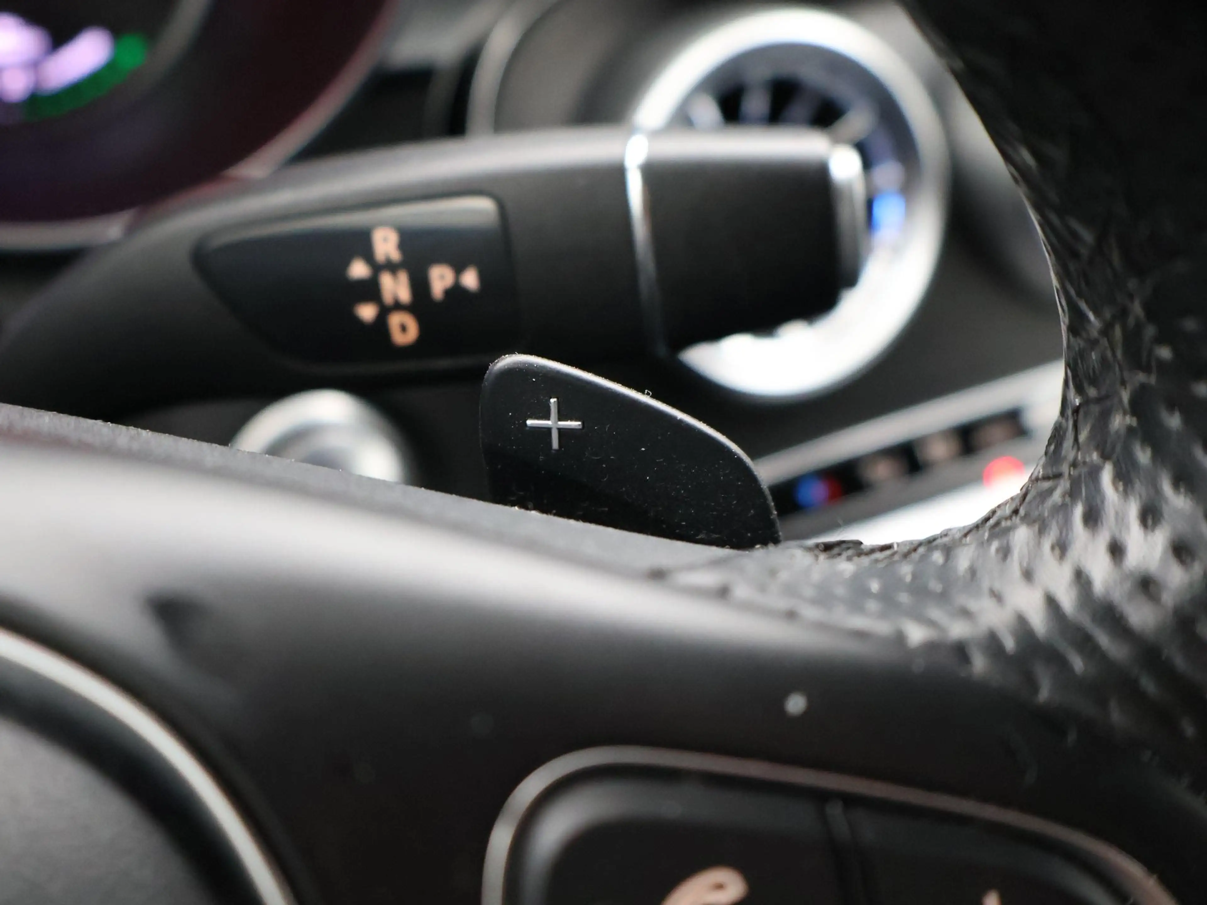 Mercedes-Benz C 350 Estate 350e PLUG-IN + BURMESTER | 360 CAMERA | SFE — photo 36