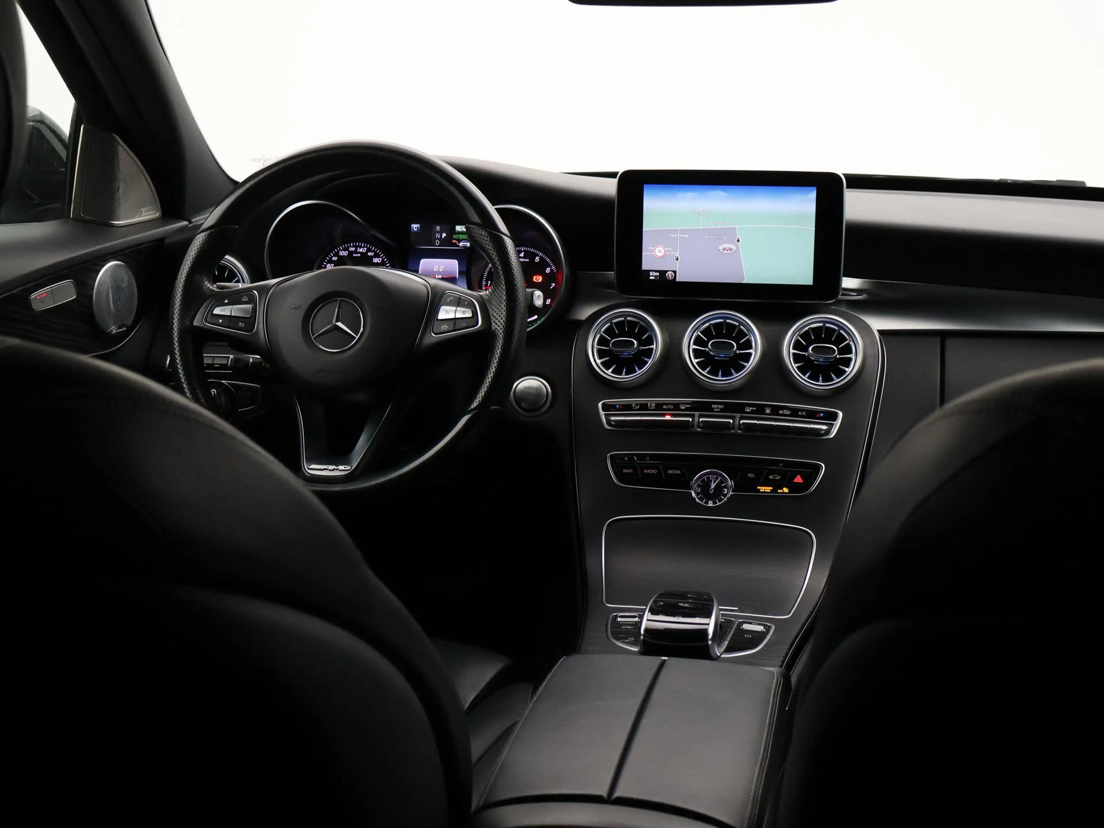 Mercedes-Benz C 350 Estate 350e PLUG-IN + BURMESTER | 360 CAMERA | SFE — photo 15