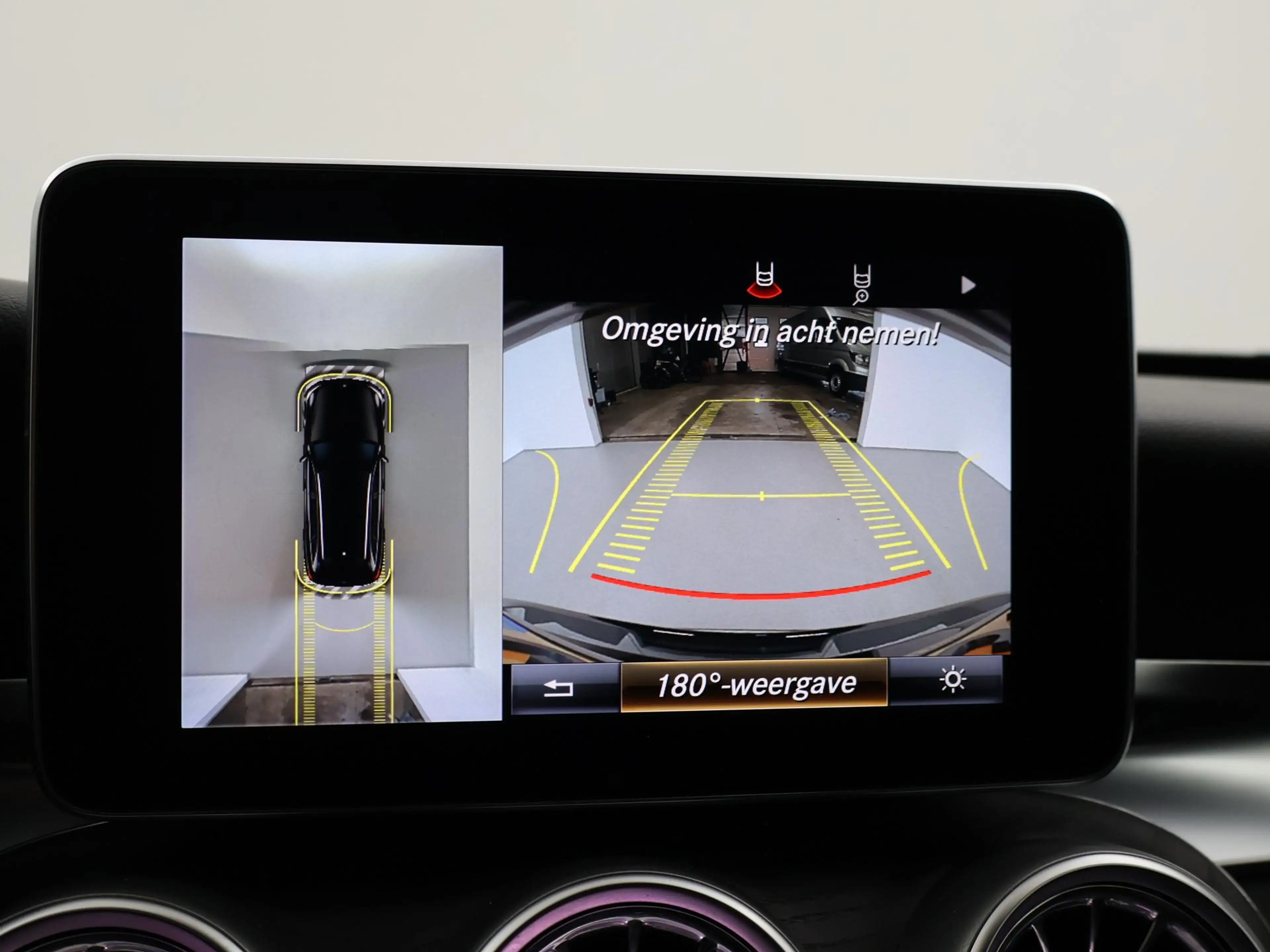Mercedes-Benz C 350 Estate 350e PLUG-IN + BURMESTER | 360 CAMERA | SFE — photo 12
